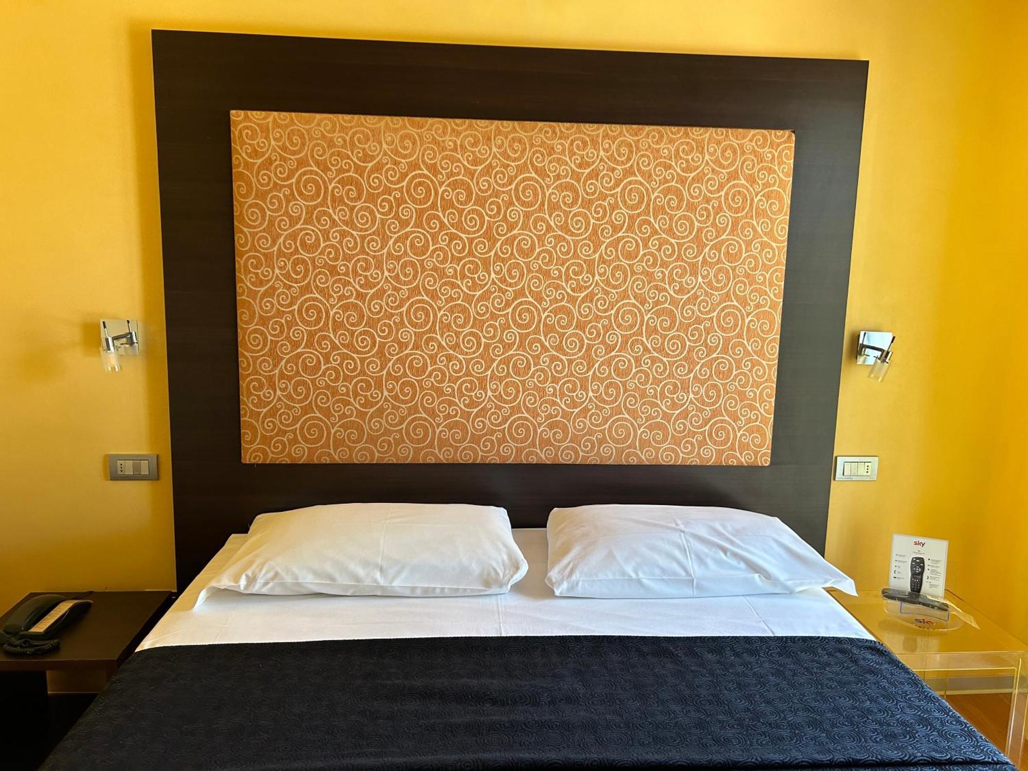 Hotel Perla - The Storyhoteller Риччоне Екстер'єр фото